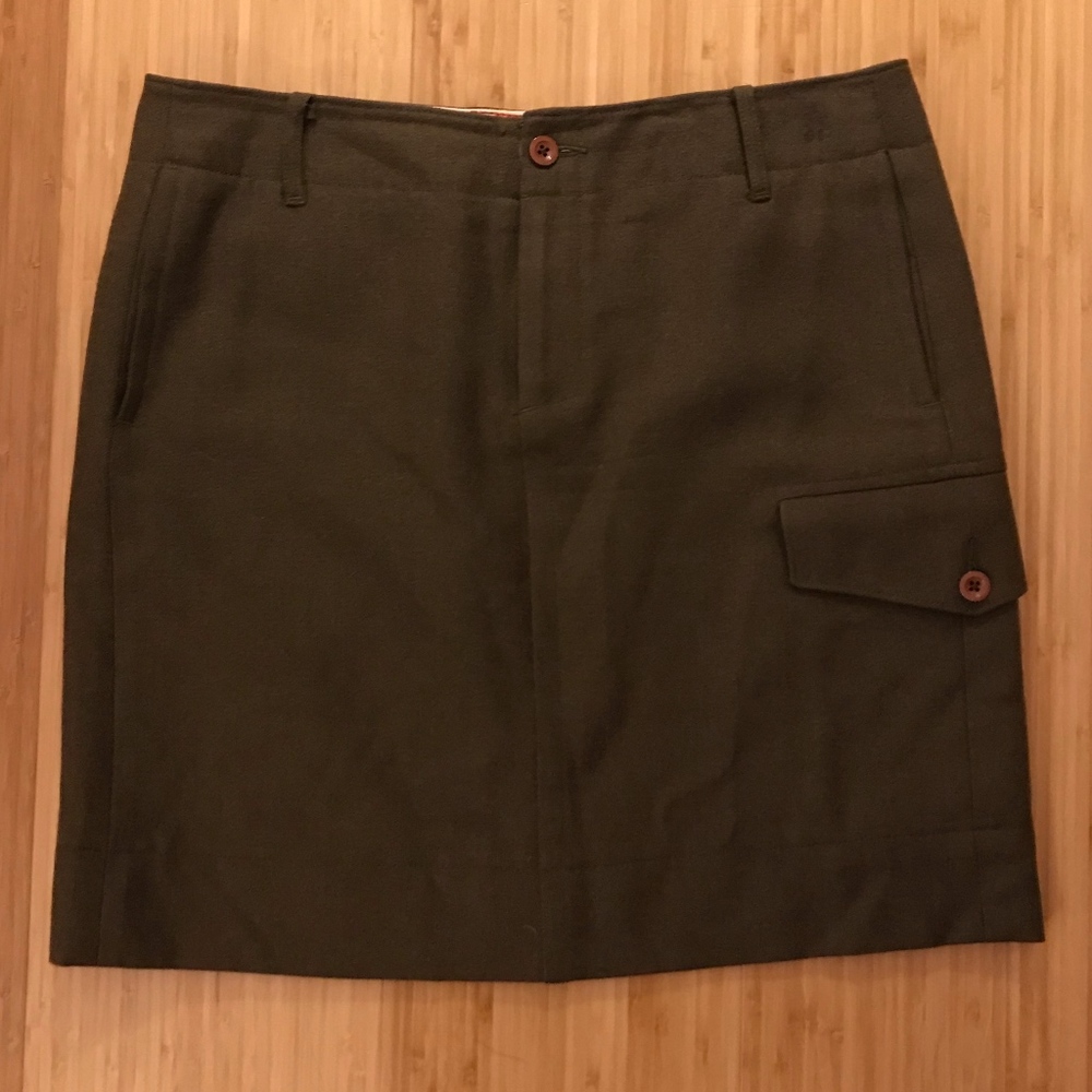 G1 Basic Goods Army Green Cargo Skirt Size 6